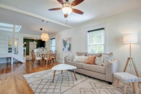 Sunny Bungalow with Fast WIFI & Free Parking- 10 min to DT